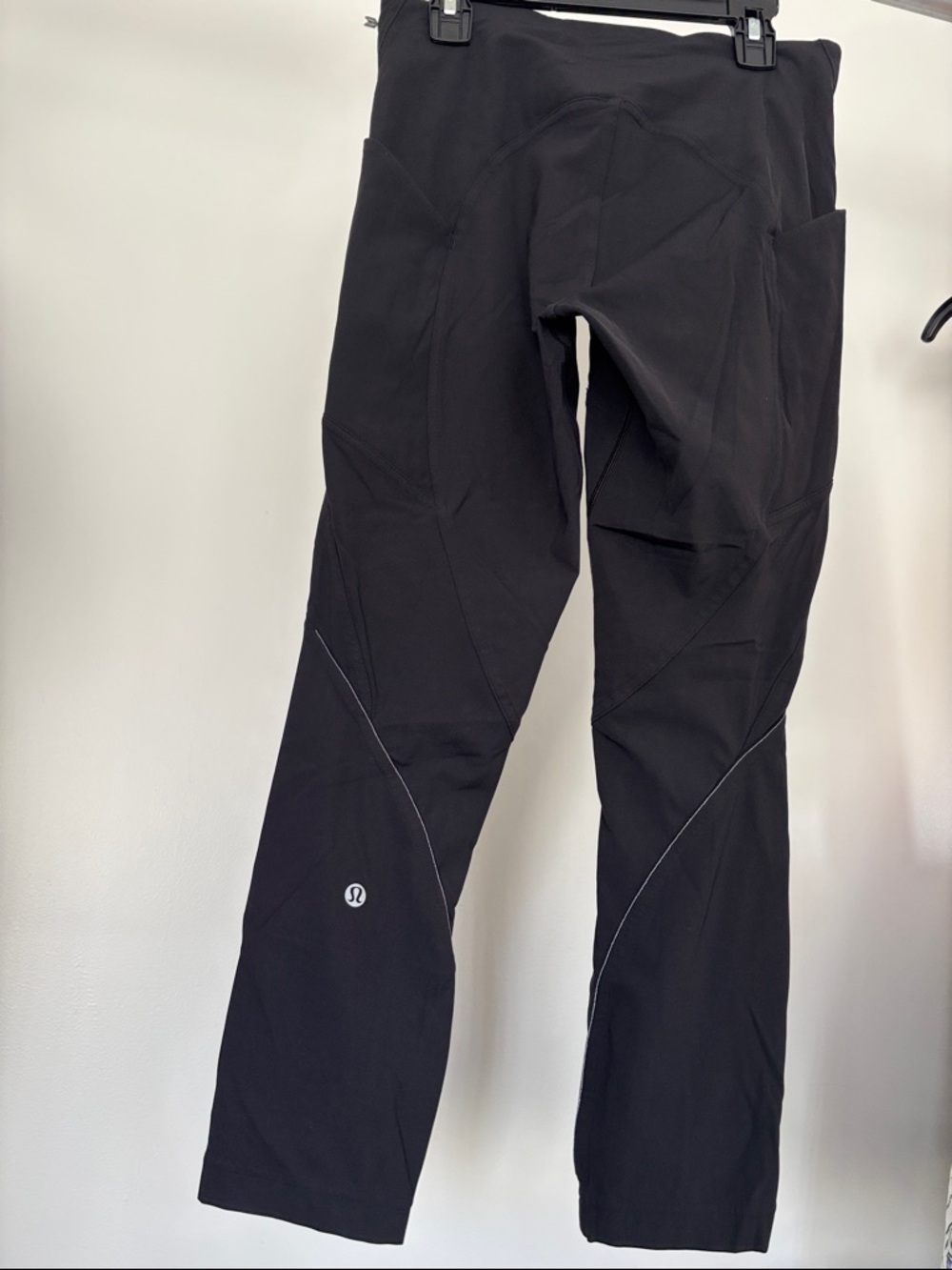 lululemon athletica Black Capri Leggings
